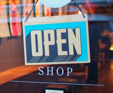 Licencia de apertura Barcelona para comercios, y supermercados